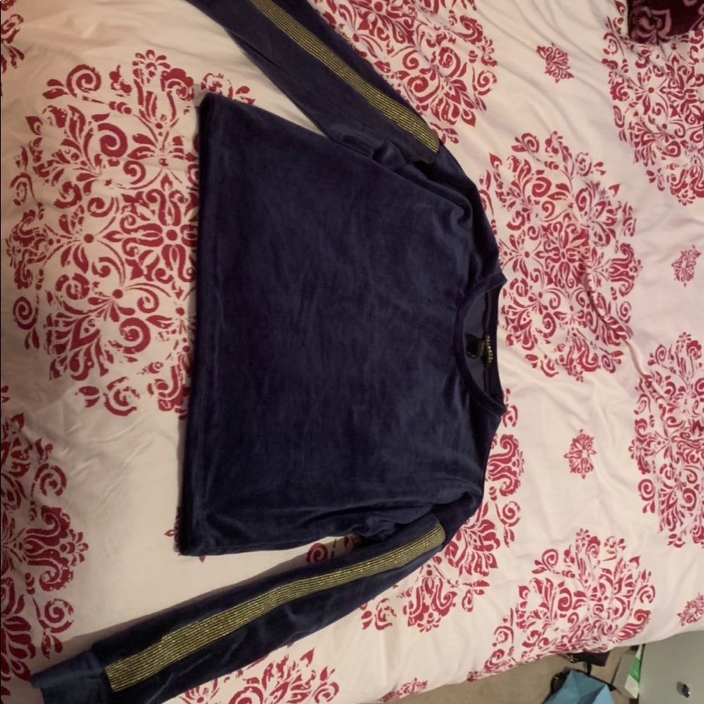 Velour Sweater - Picture 5 of 6
